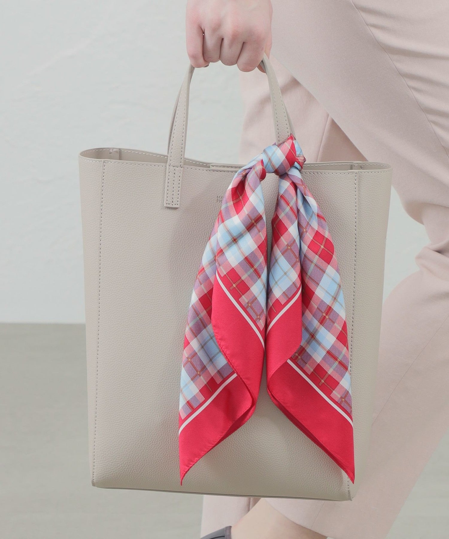 2301-H572032414__A,14,