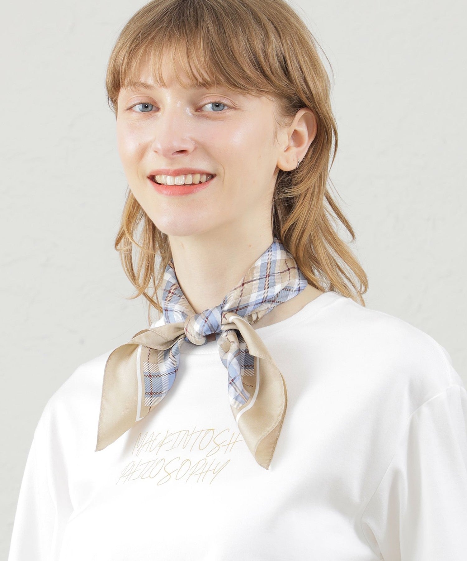 2301-H572142240__A,40,