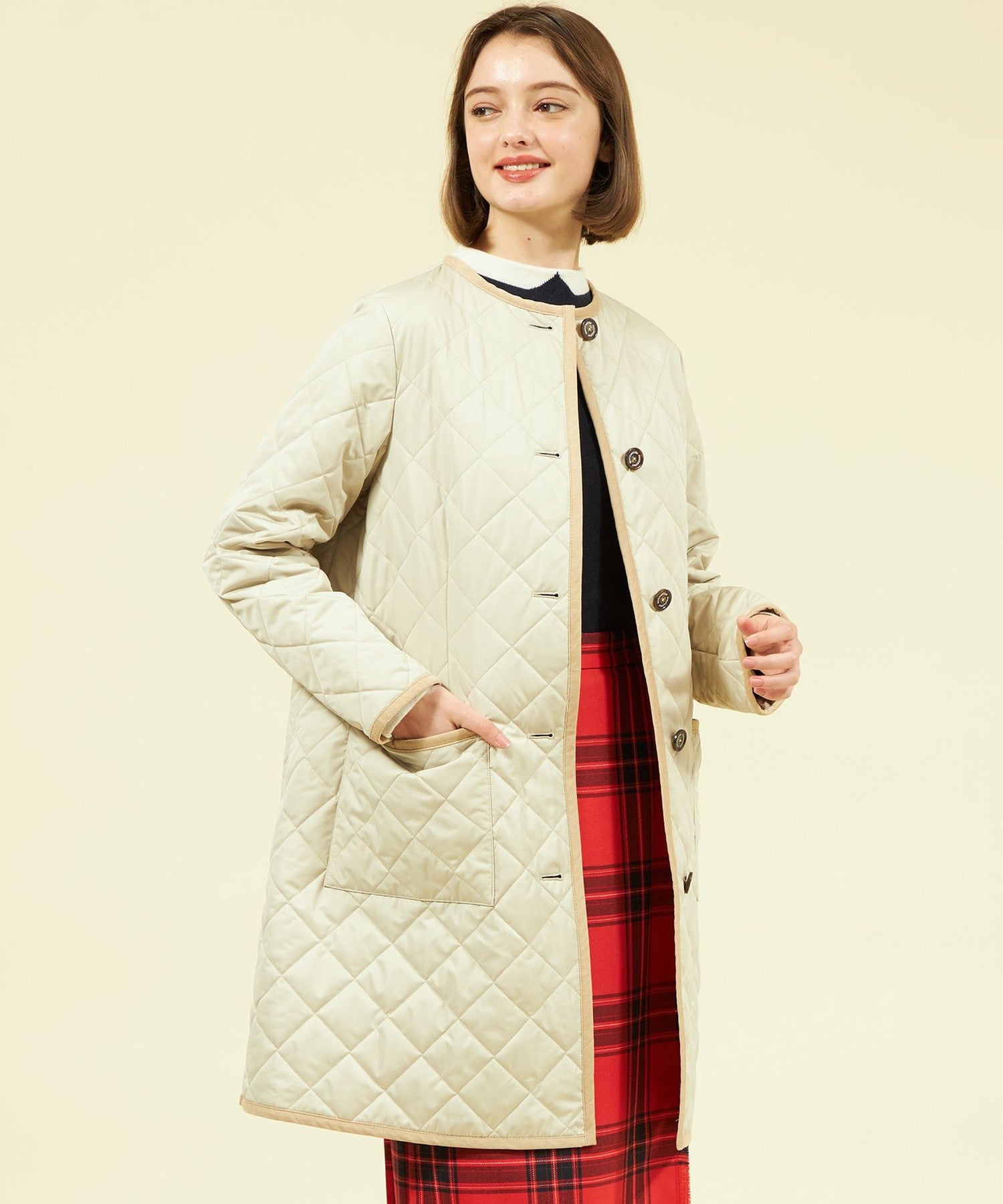 2301-H5A0343003__A,03,モデル身長174cm 着用サイズ：38