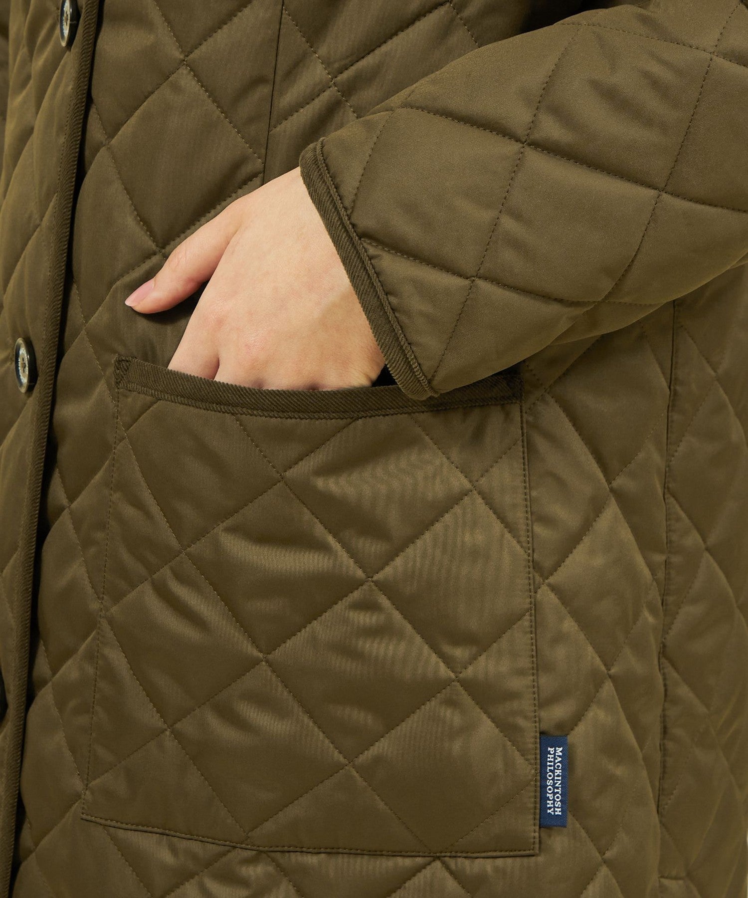 2301-H5A0343079__P,79,