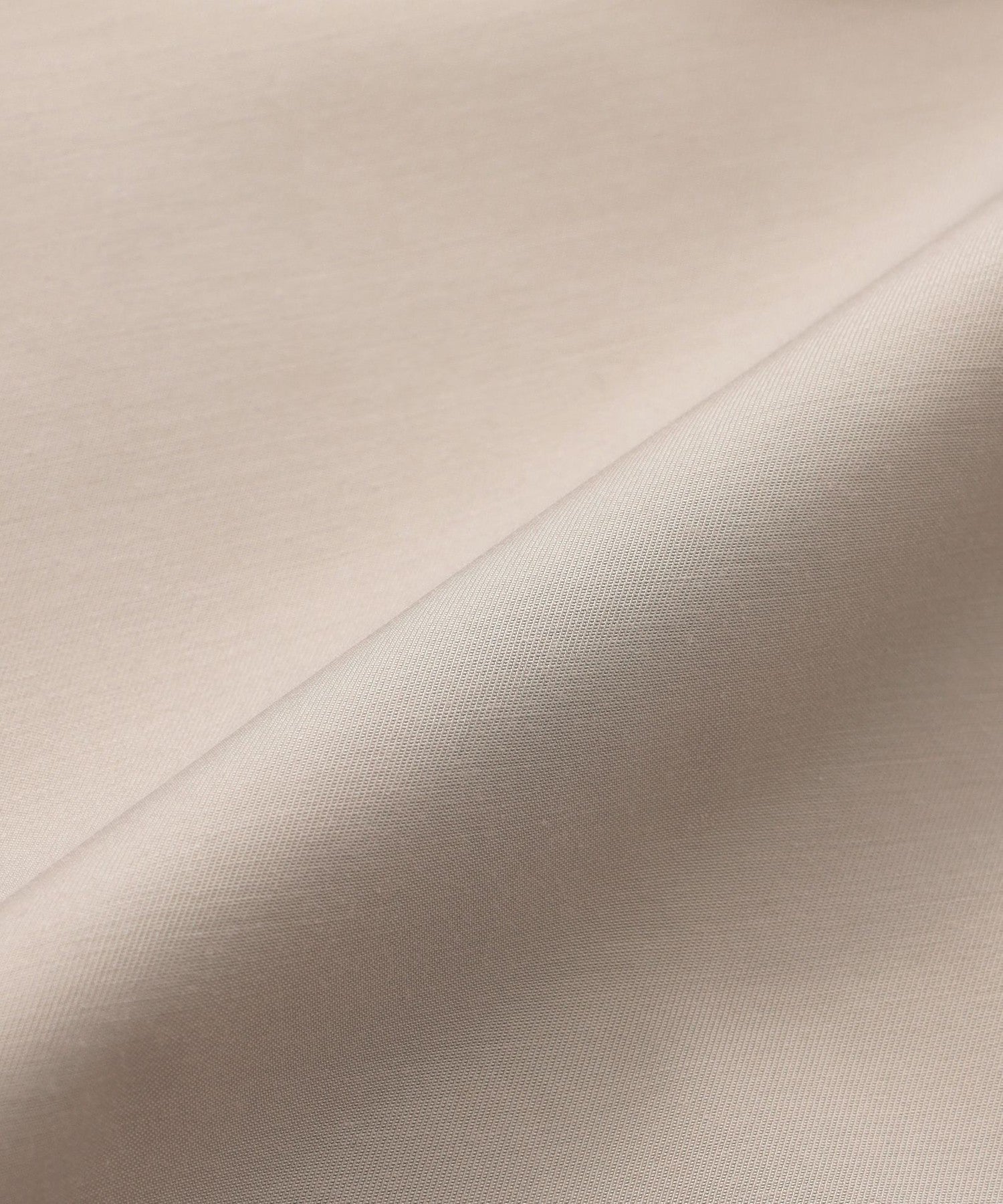 2301-H5A0971142__T,42,