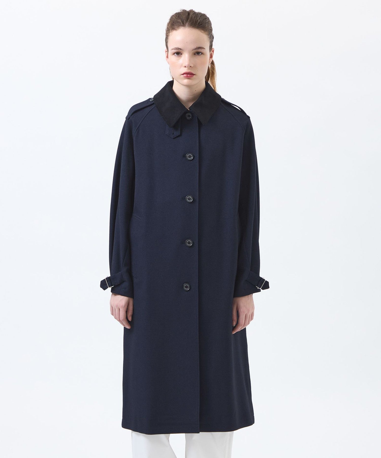 2301-H5A5374229__K,29,