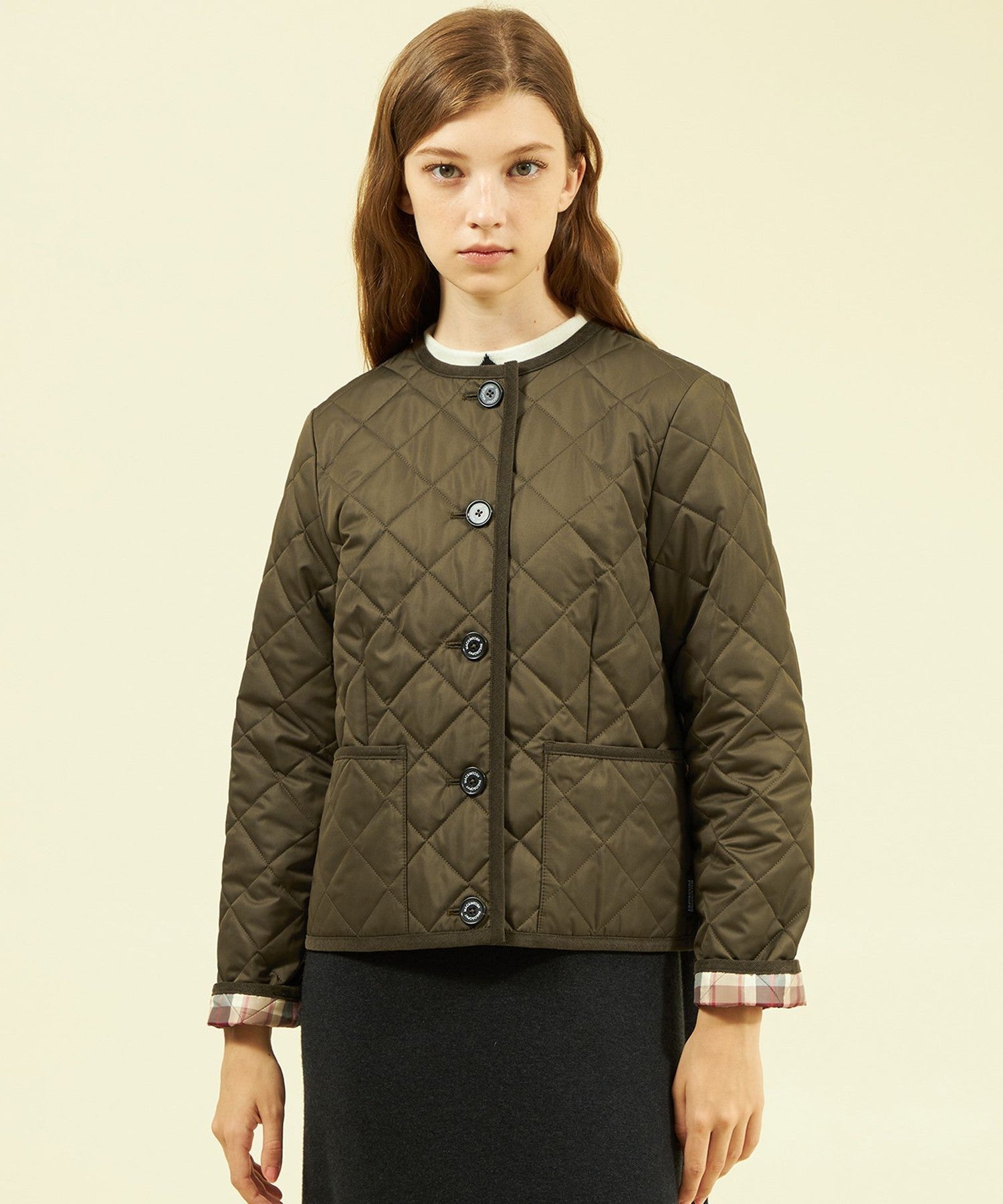 2301-H5E0343079__A,79,モデル身長172cm 着用サイズ：38