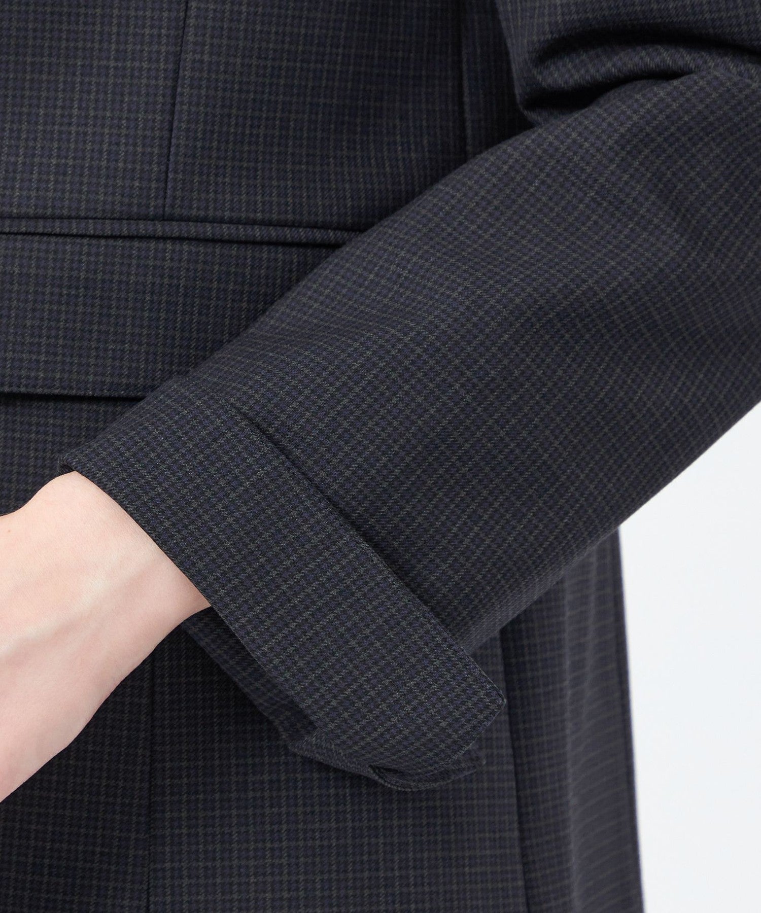 2301-H5E1065429__O,29,