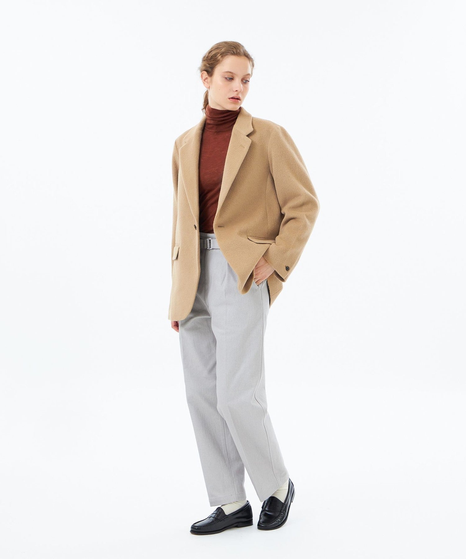 2301-H5E8368506__J,06,