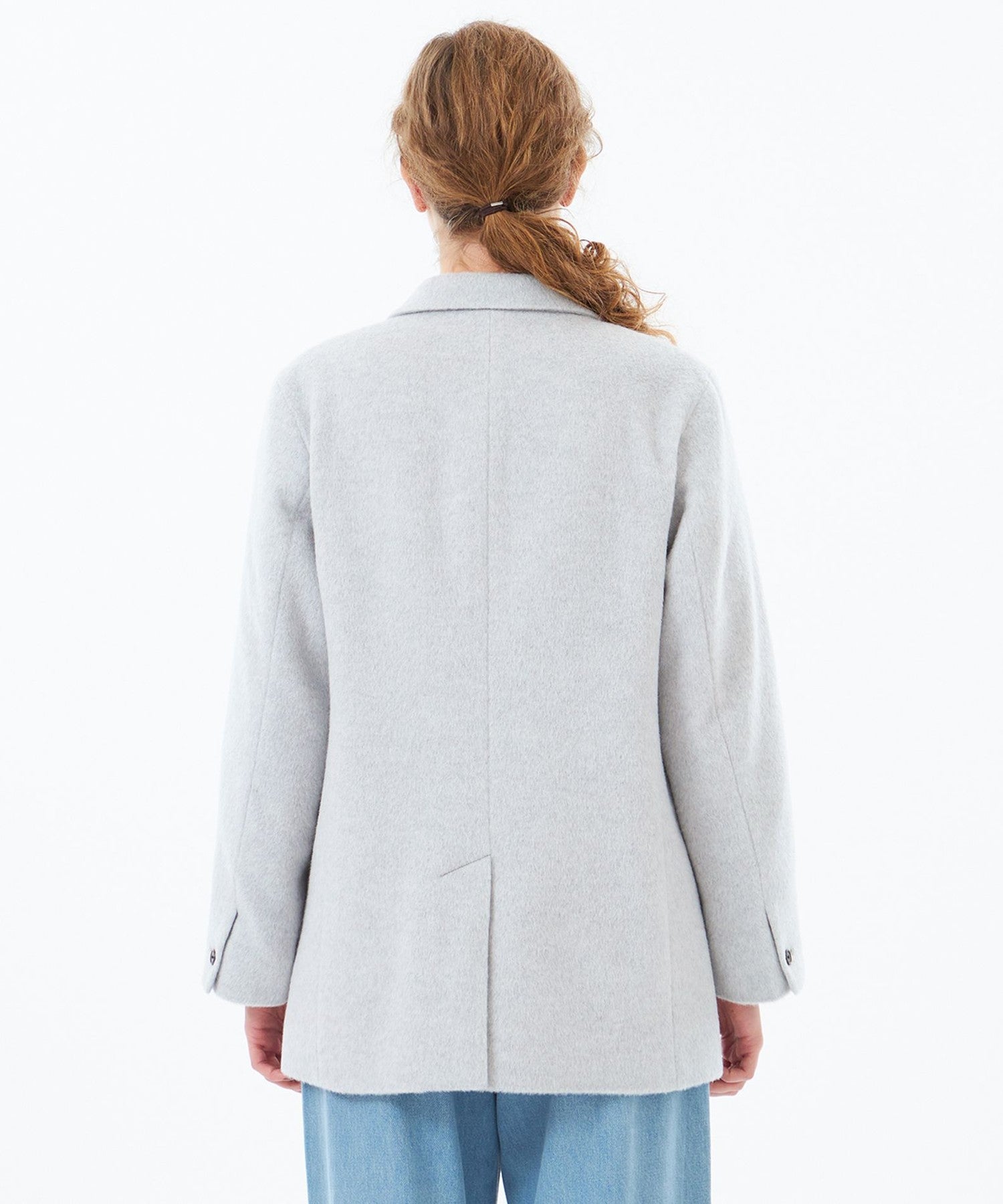 2301-H5E8368506__M,06,