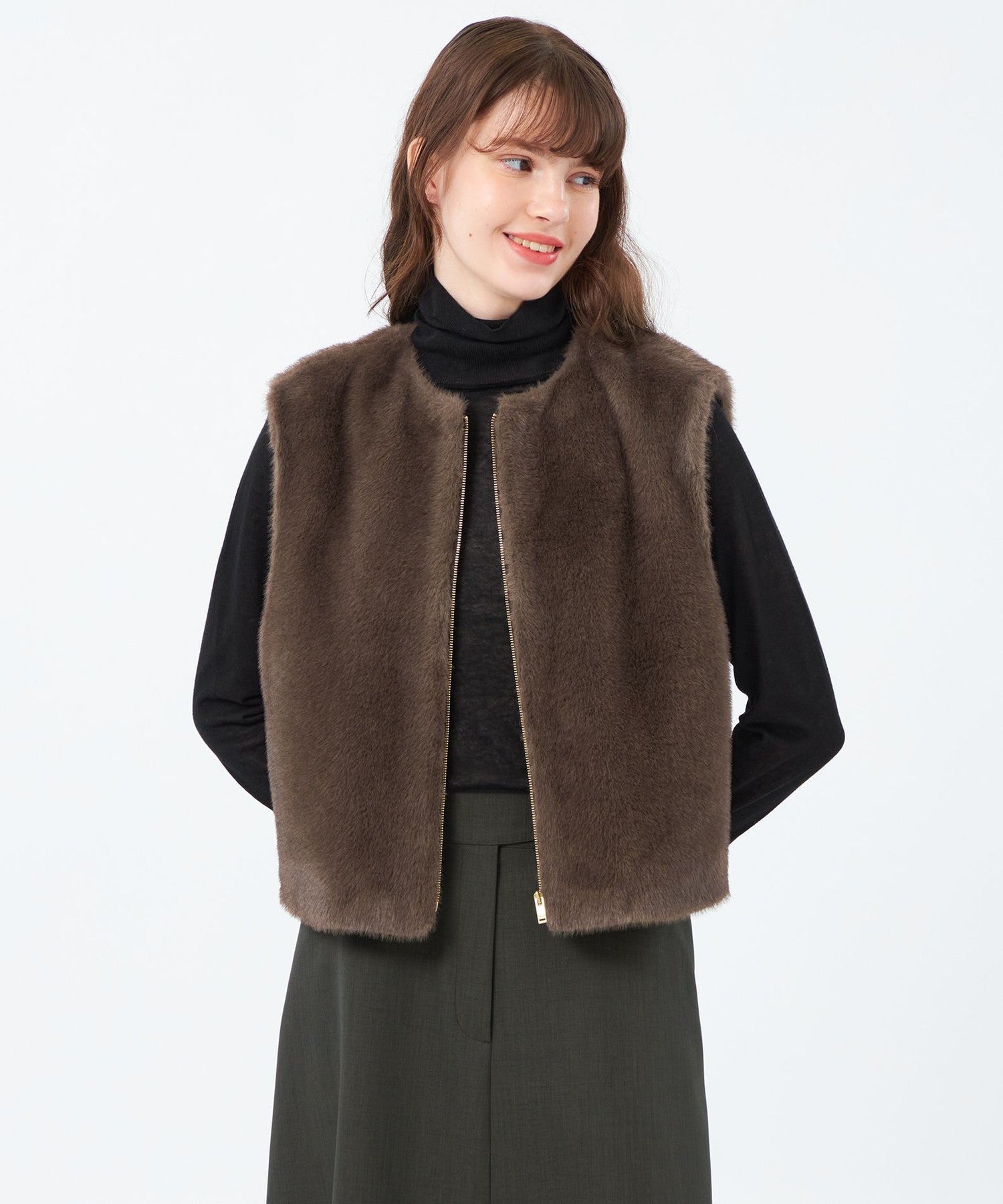 2301-H5F0763350__A,50,モデル身長173cm 着用サイズ：38