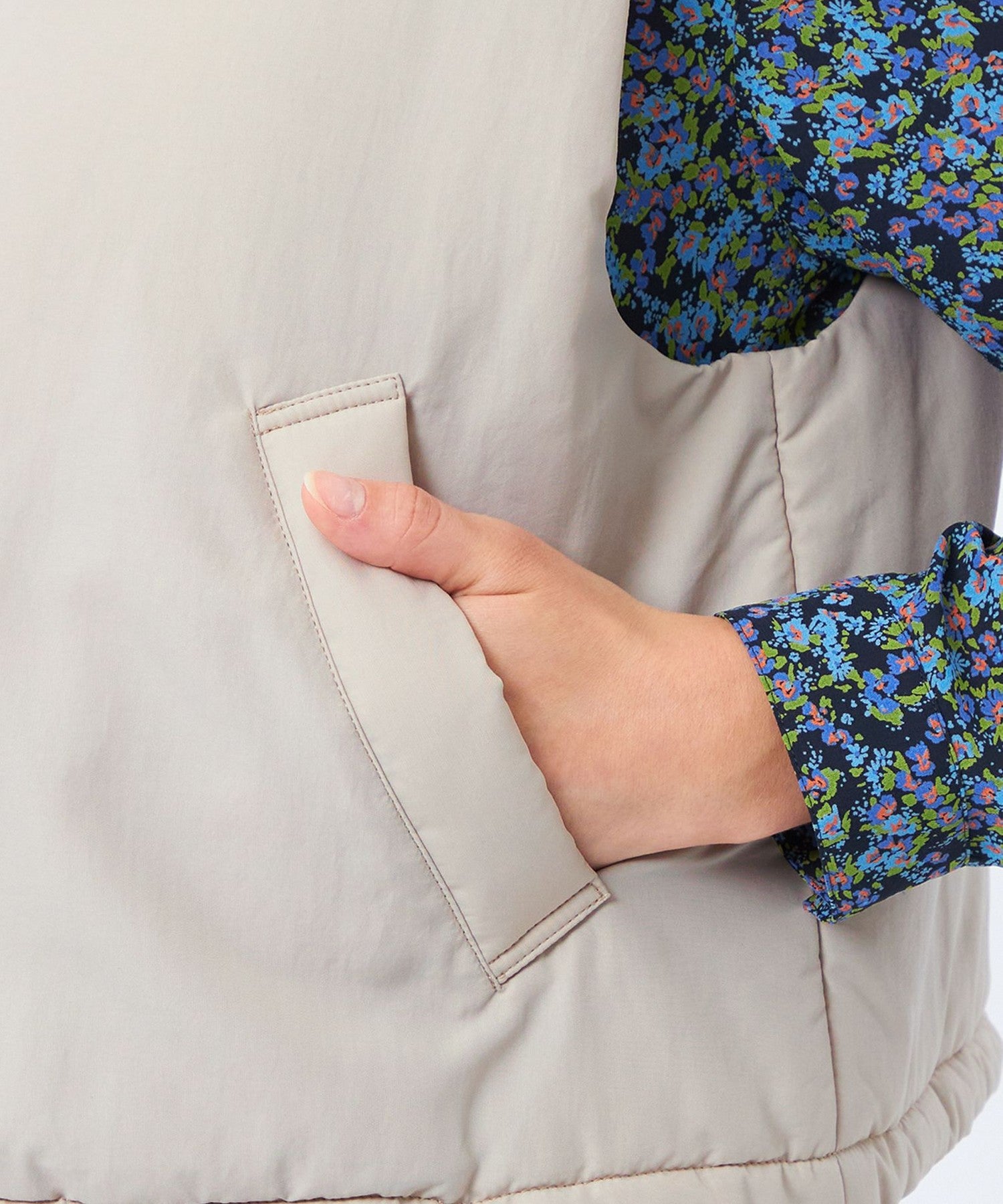 2301-H5F0966340__O,40,