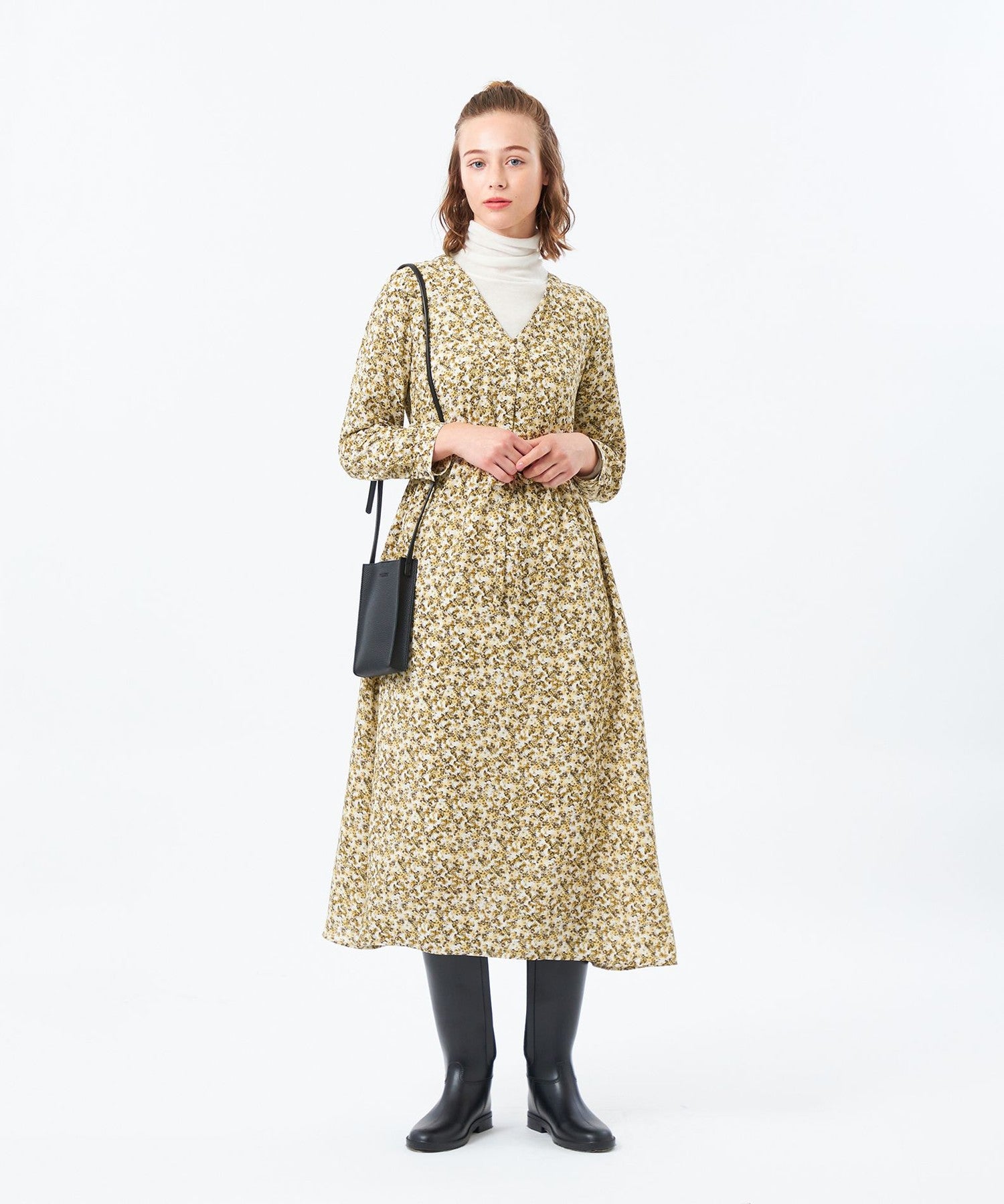 2301-H5J0565329__J,29,