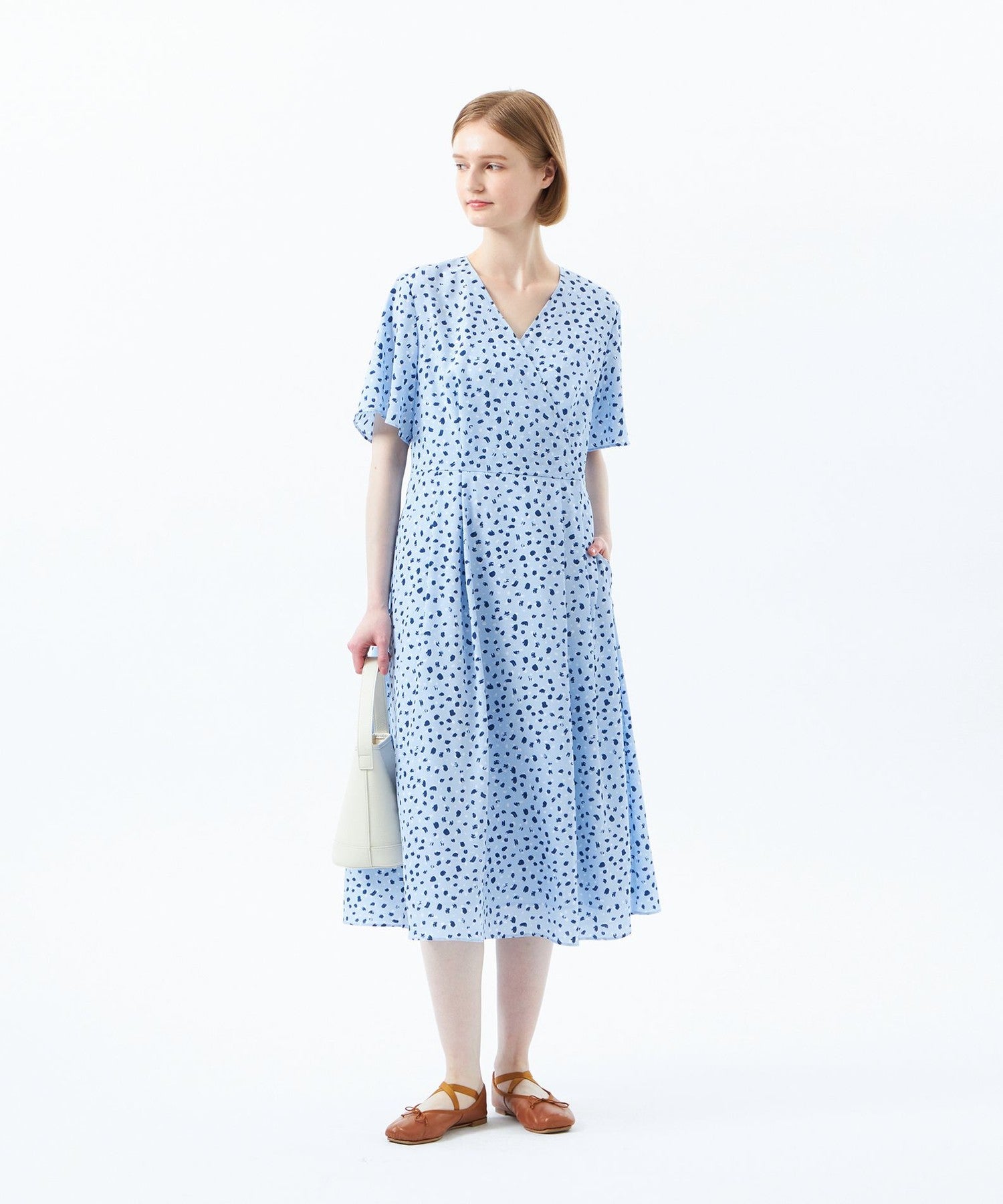 2301-H5J1657509__J,09,