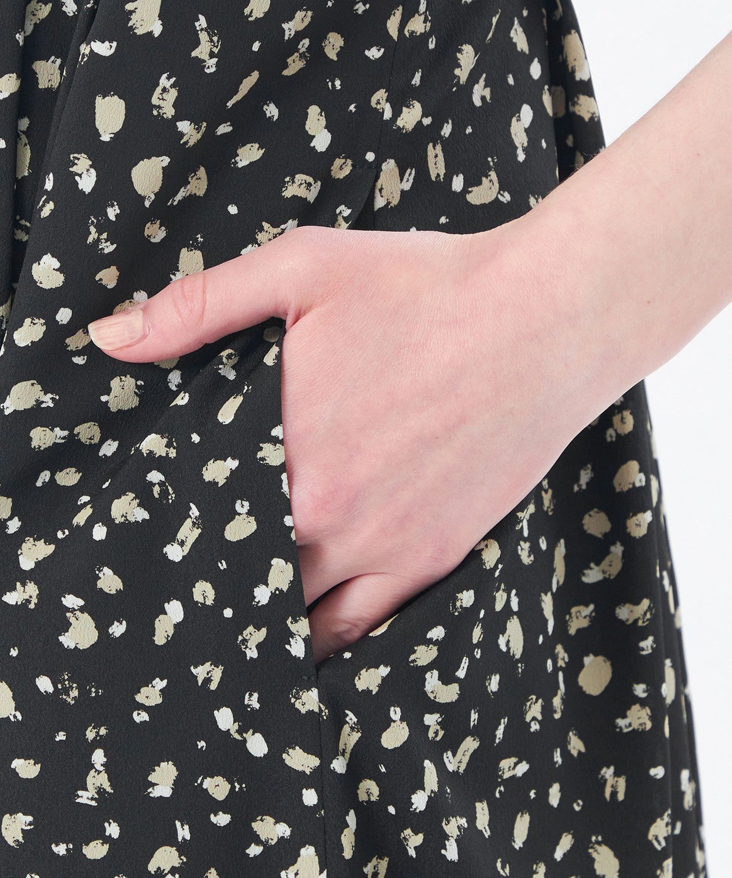 2301-H5J1657509__O,09,