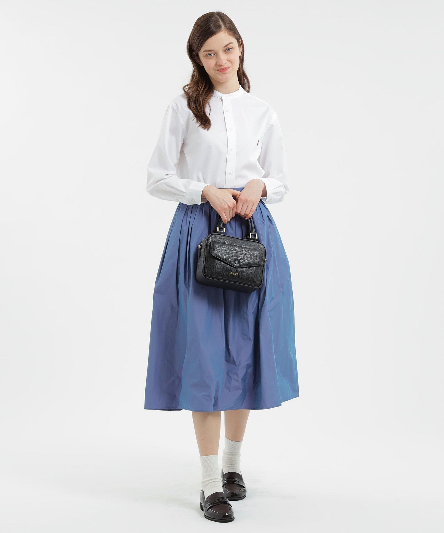 2301-H5M9318216__E,16,