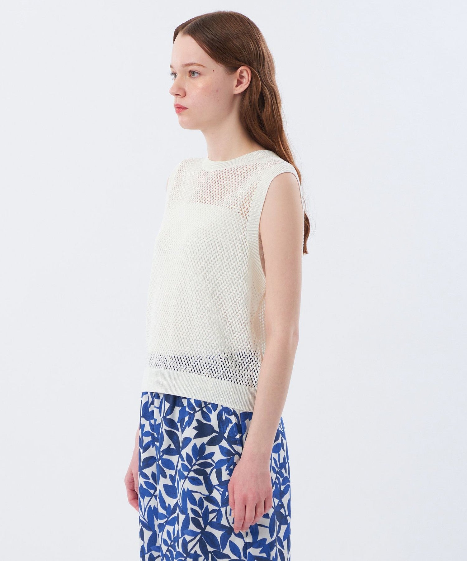 2301-H5N0352202__M,02,