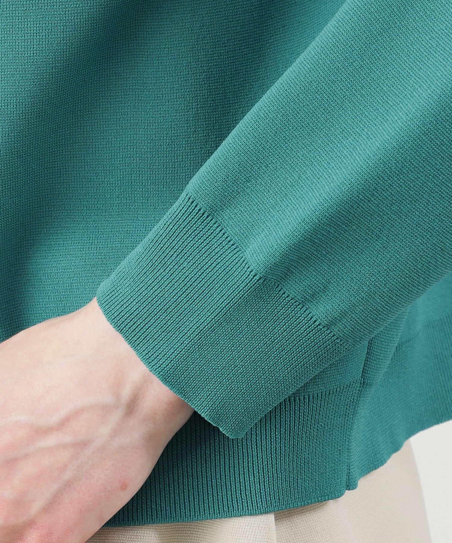 2301-H5N0447272__P,72,