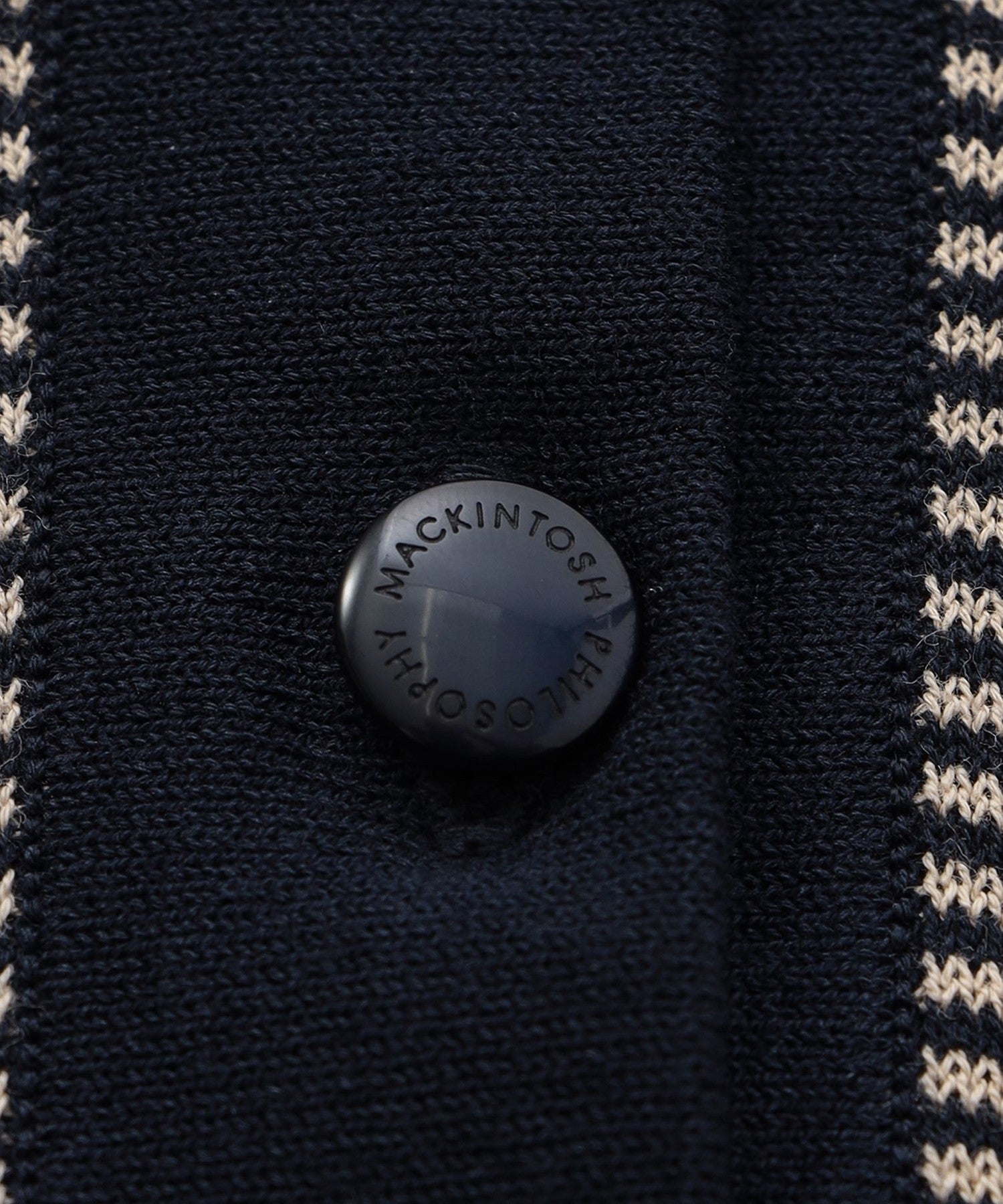 2301-H5N2477127__Q,27,