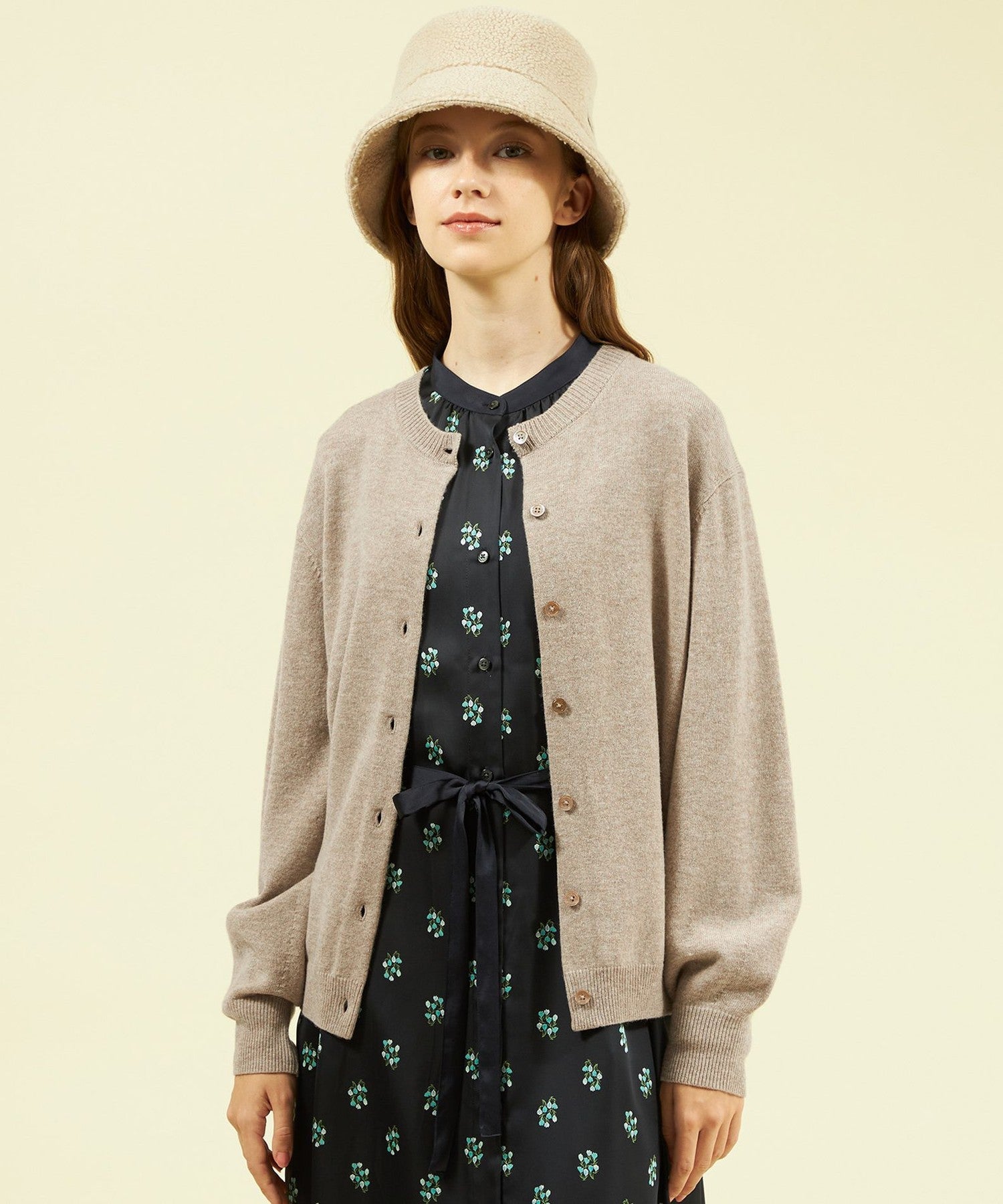 2301-H5N3440140__A,40,モデル身長172cm 着用サイズ：38