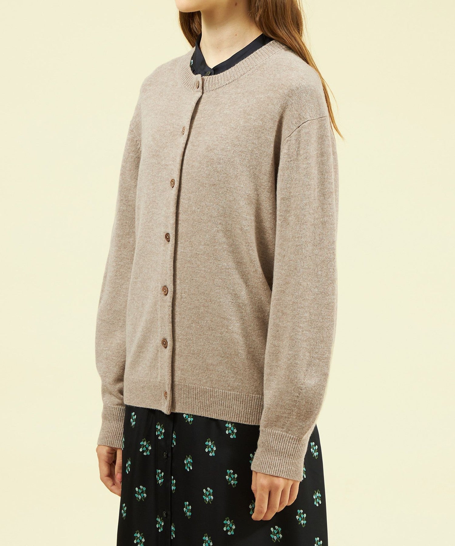 2301-H5N3440140__O,40,