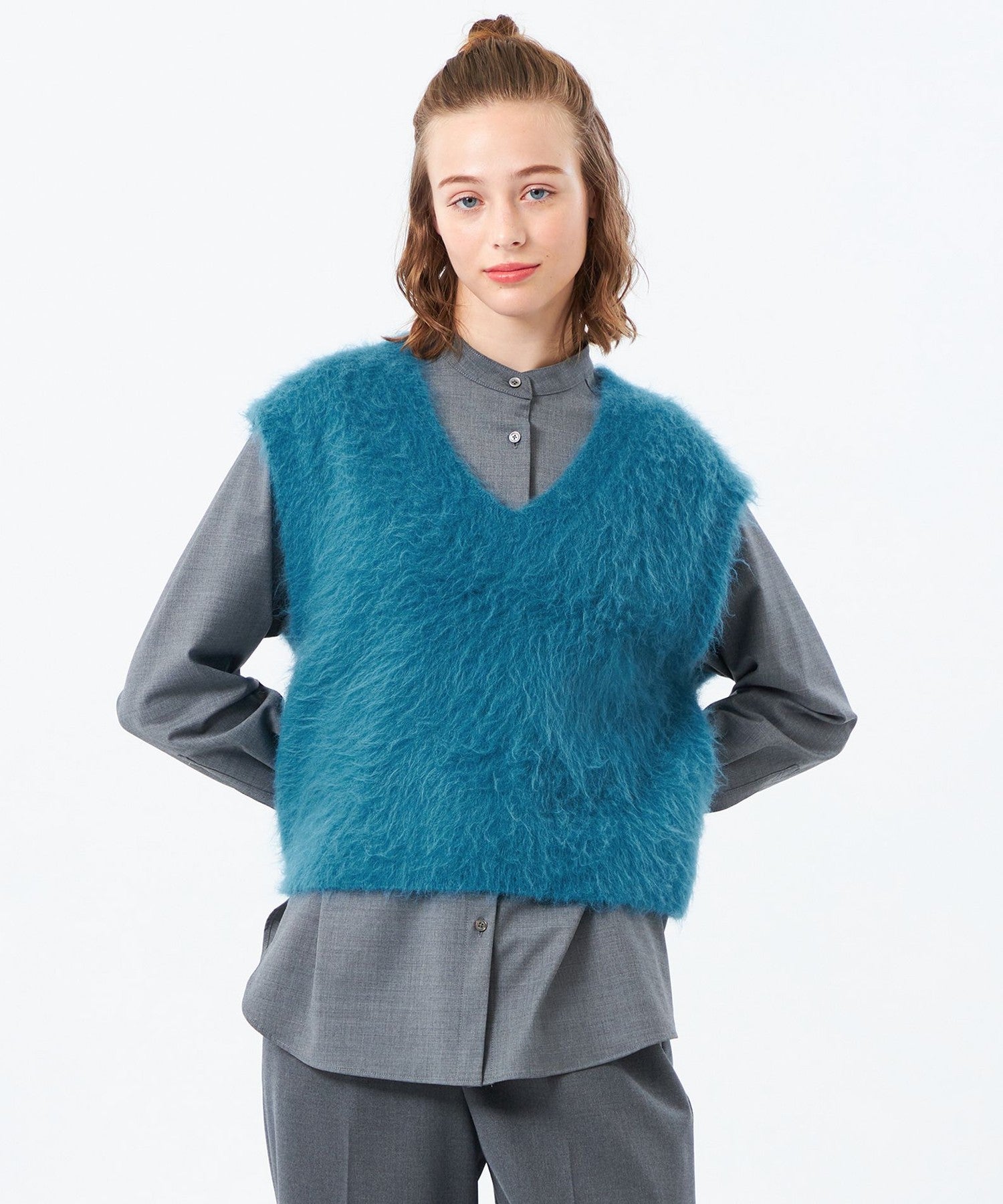 2301-H5N3961525__A,25,モデル身長175cm 着用サイズ：38