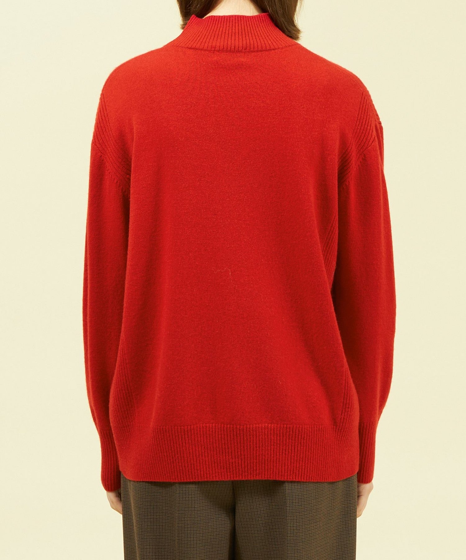 2301-H5N4140116__O,16,