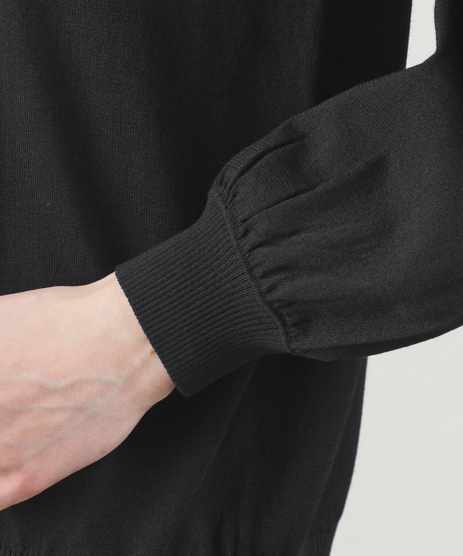 2301-H5N5147409__O,09,