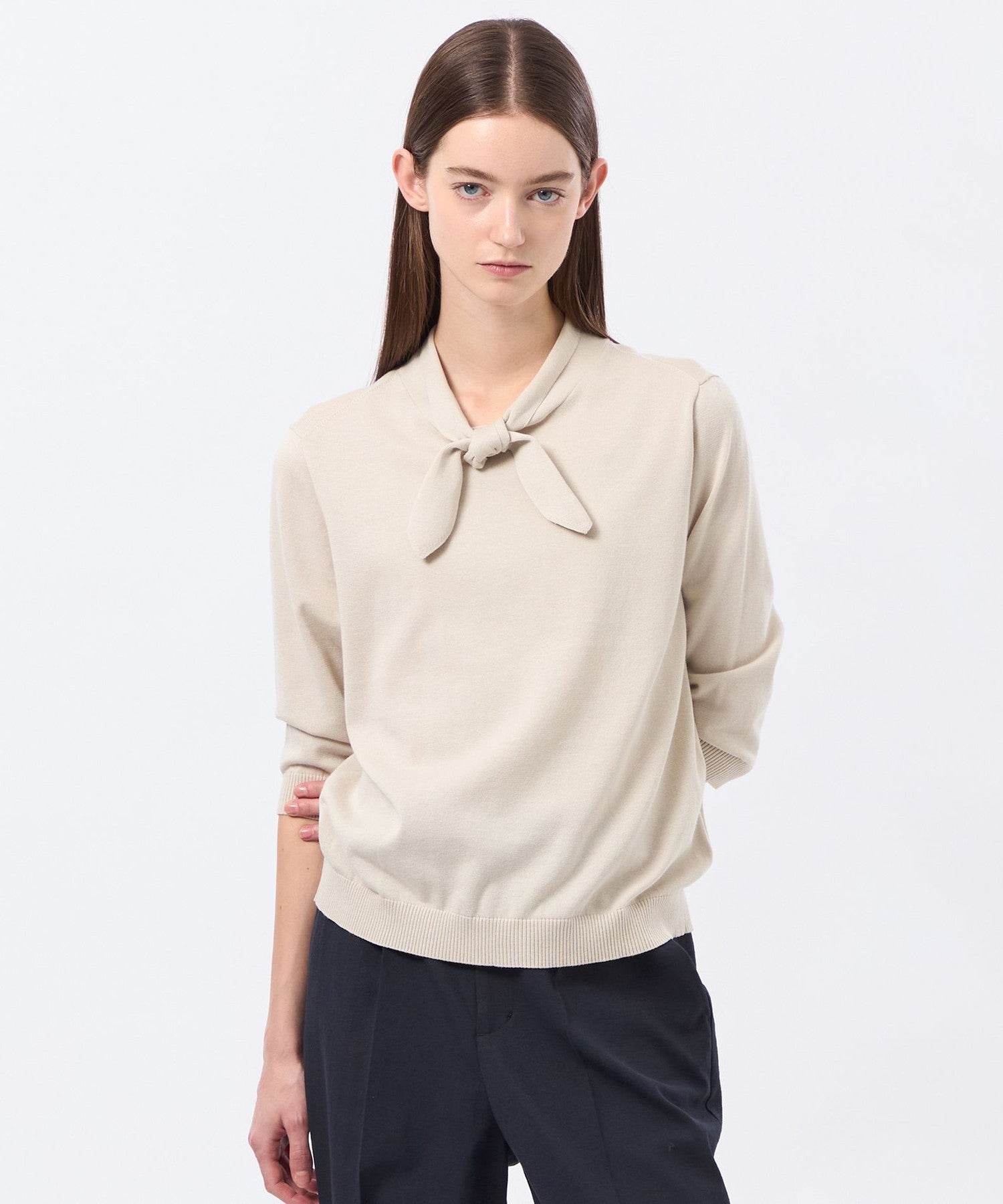 2301-H5N5177042__A,42,モデル身長173cm 着用サイズ：38