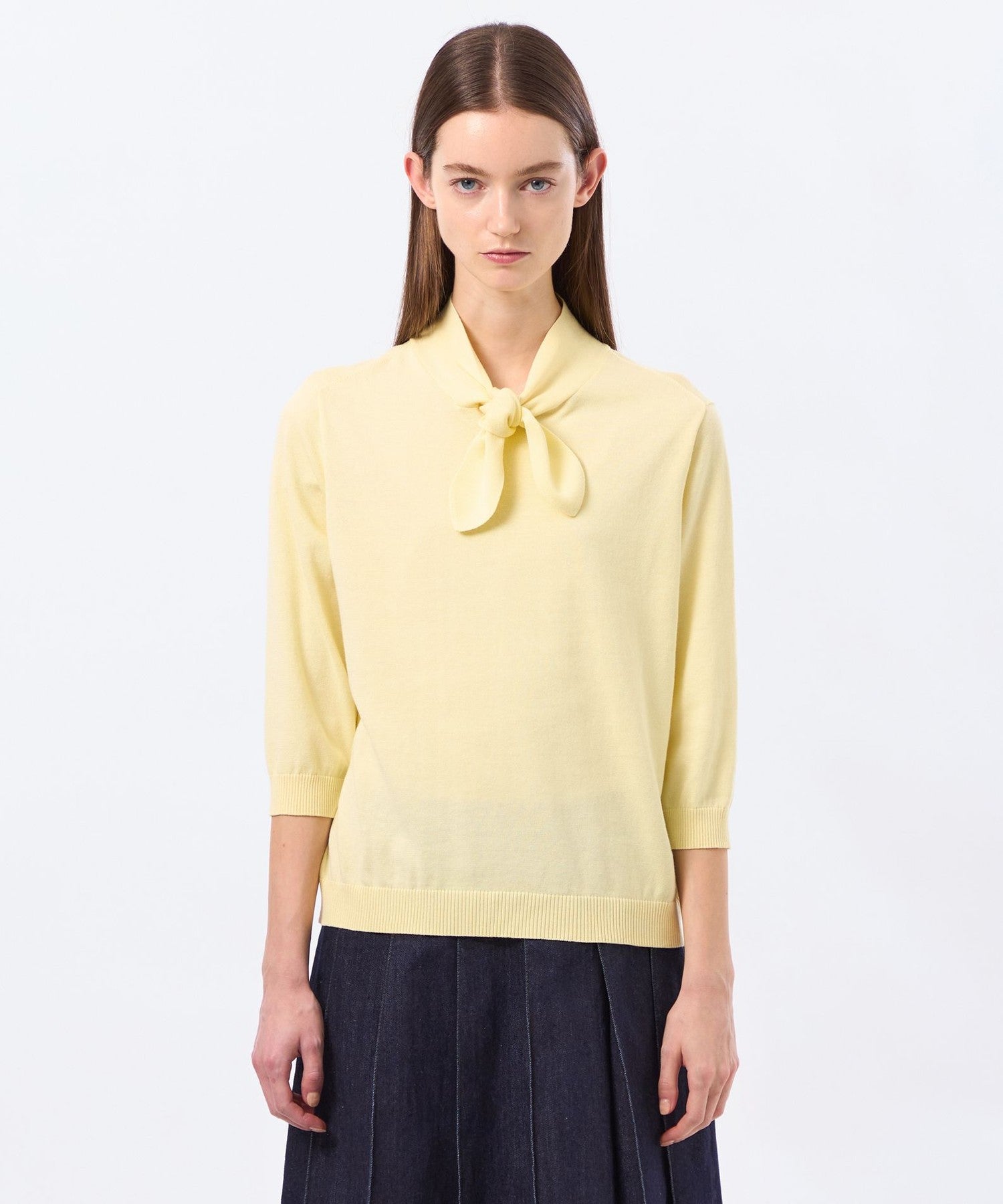 2301-H5N5177062__L,62,