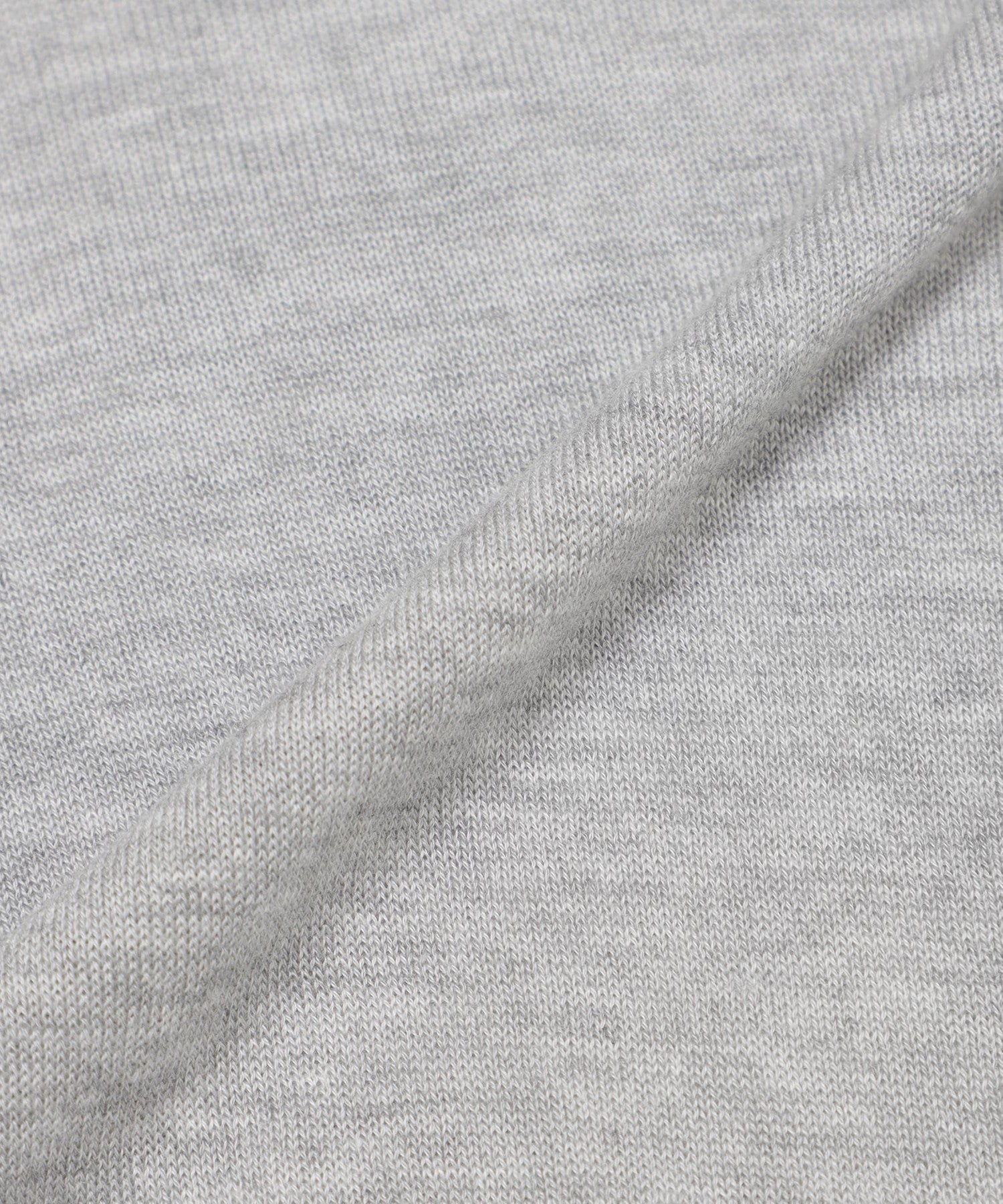 2301-H5N5679920__R,20,
