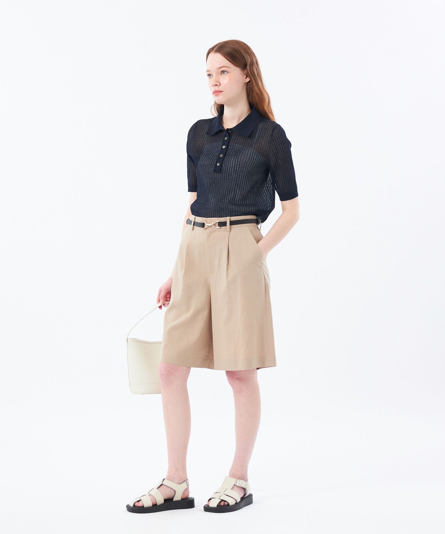 2301-H5N5753320__J,20,