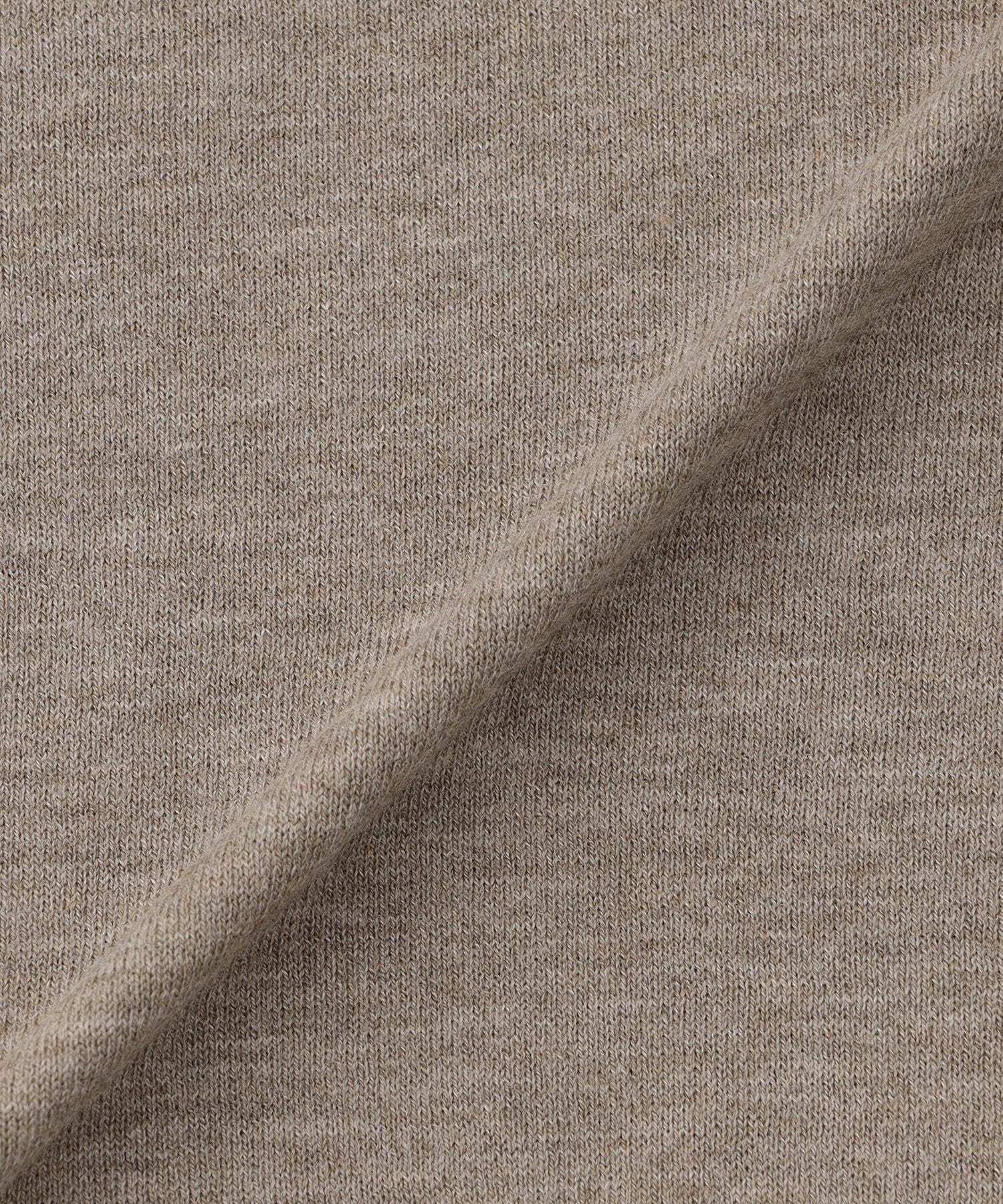 2301-H5N5869508__N,08,