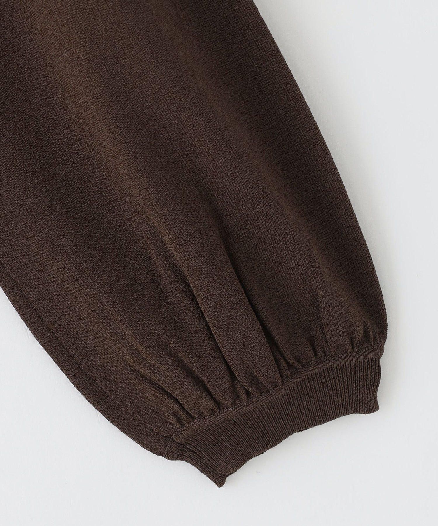 2301-H5N5968150__L,50,