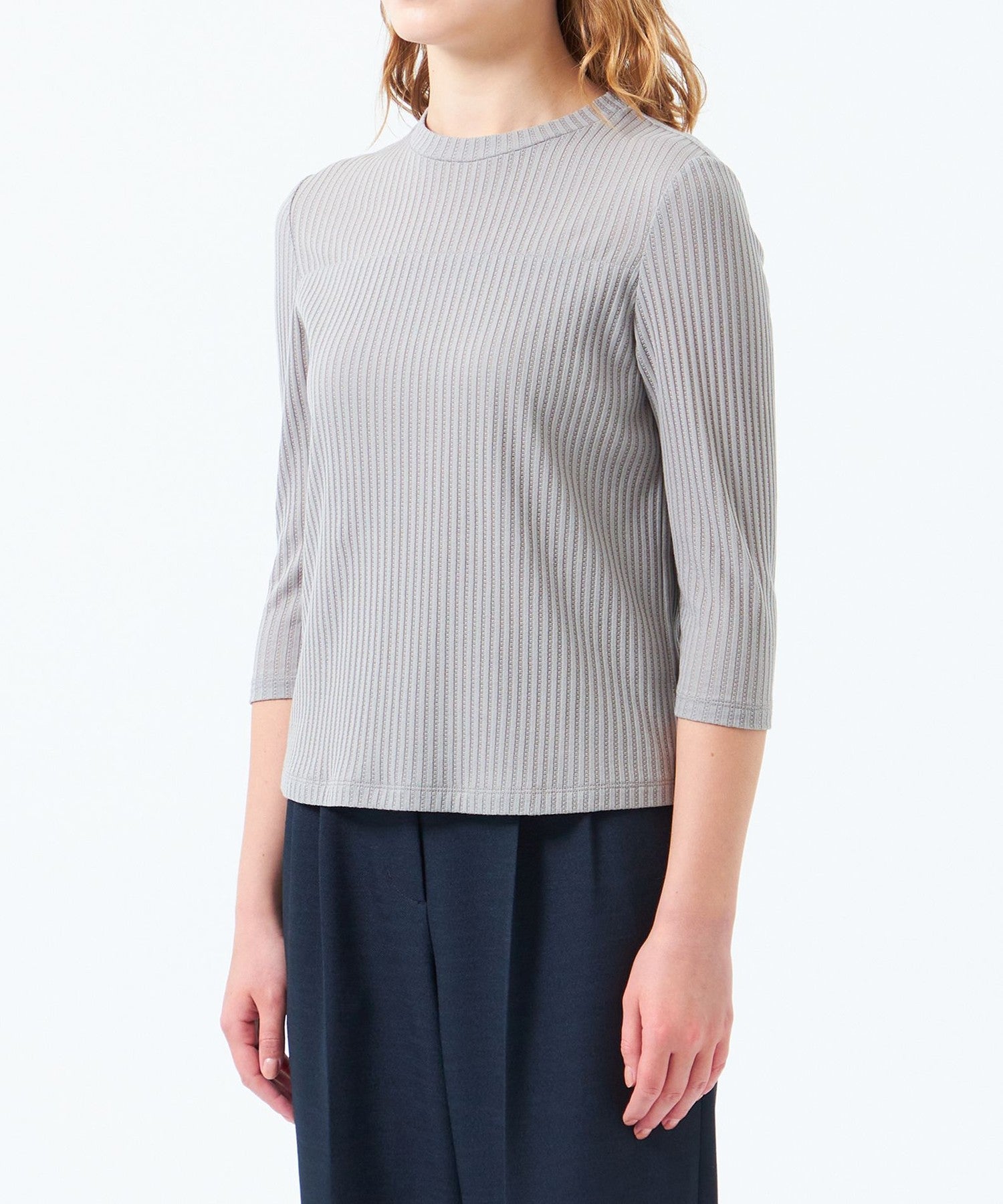 2301-H5P0558540__L,40,