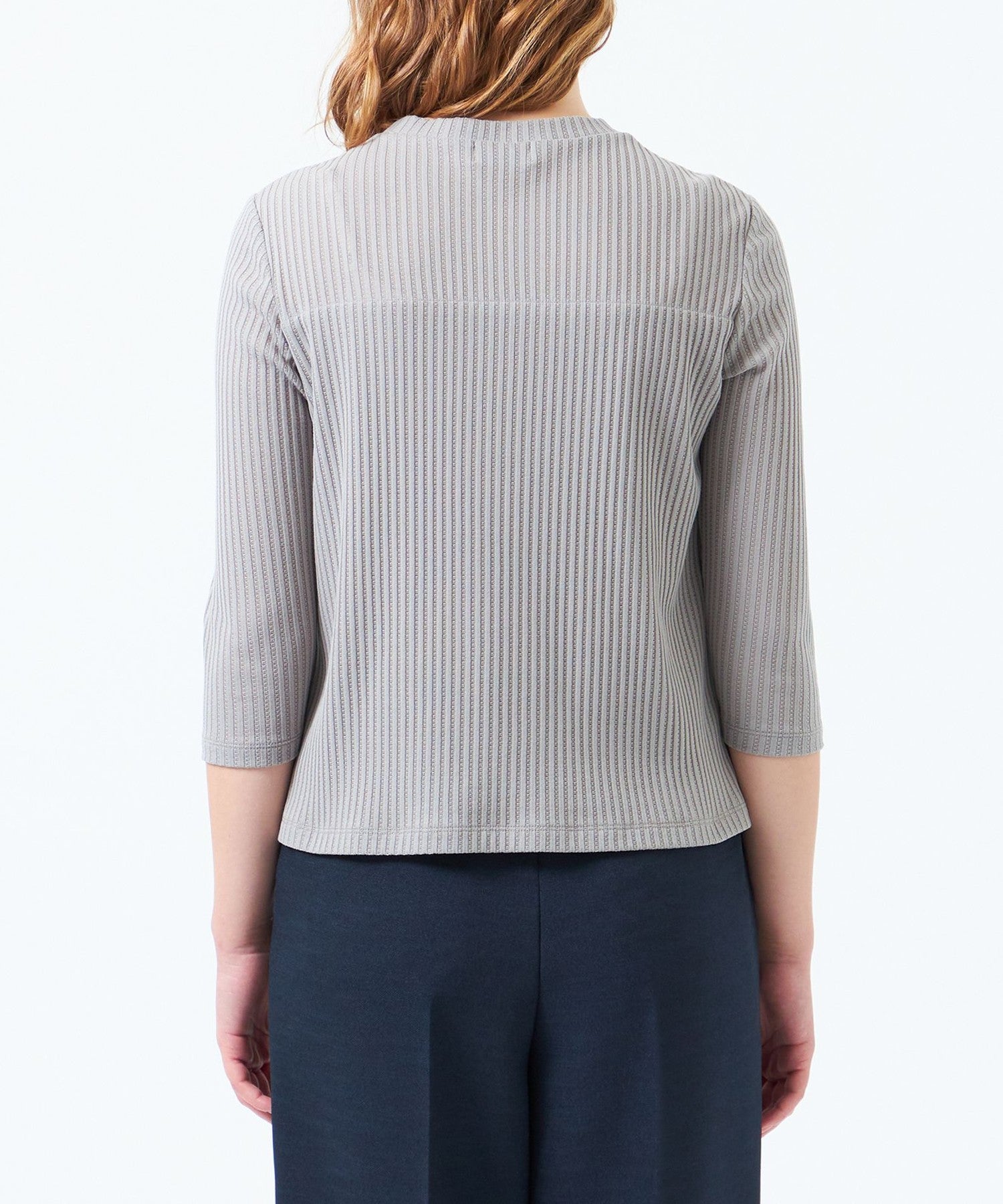 2301-H5P0558540__M,40,