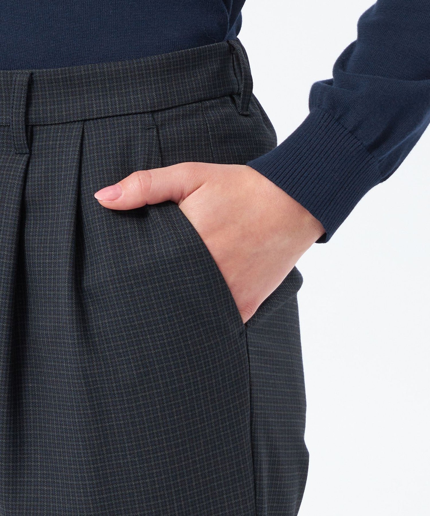 2301-H5R0865429__P,29,