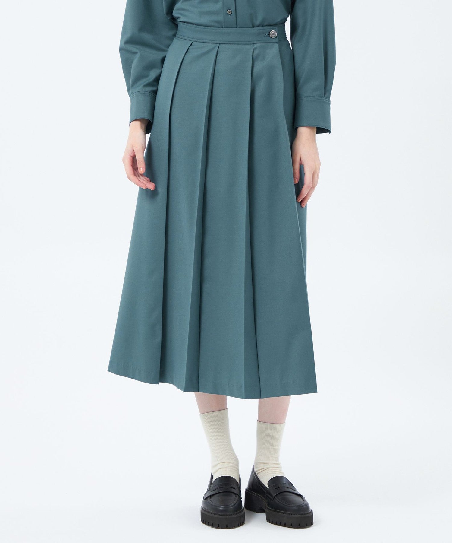 2301-H5S0366127__A,27,モデル身長173cm 着用サイズ：38