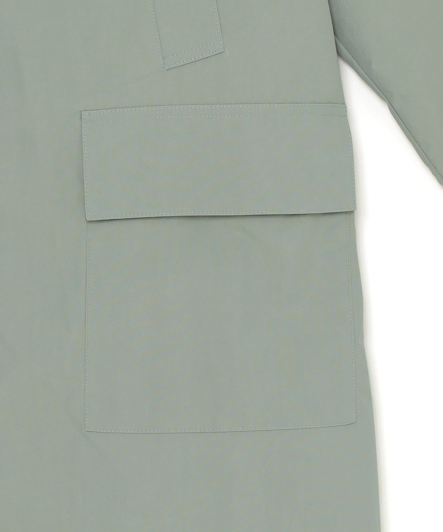 2301-R9A5357570__Q,70,