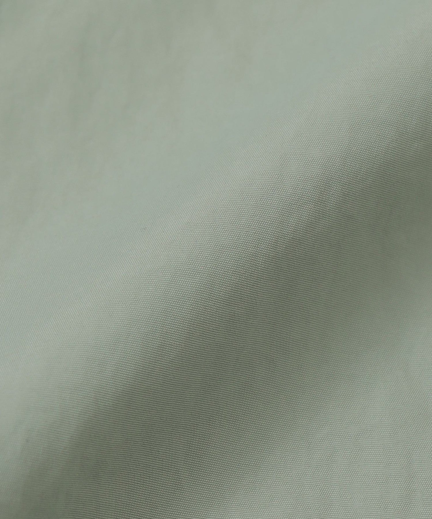 2301-R9A5357570__S,70,