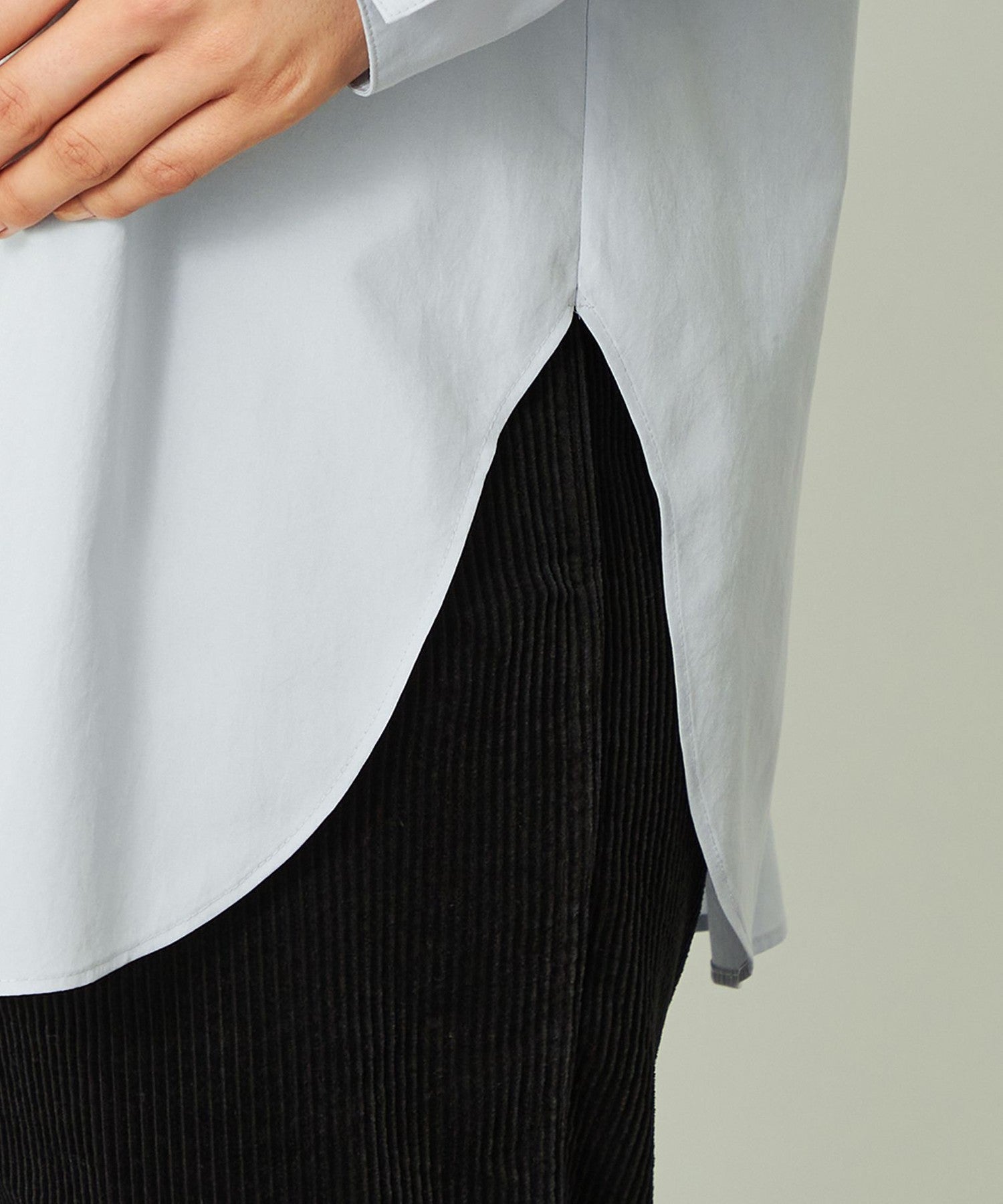 2301-R9M0562220__P,20,