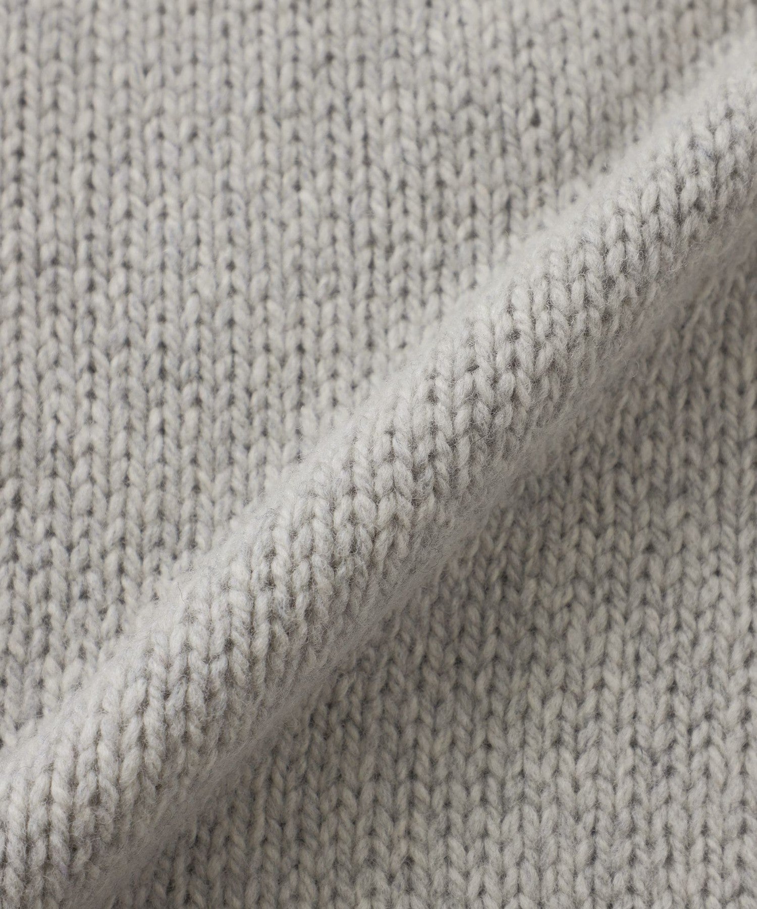 2301-R9N3666508__O,08,