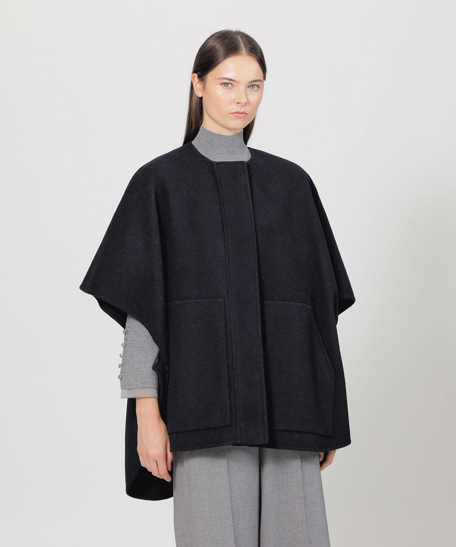 2321-M5B0244228__,28,モデル身長174cm 着用サイズ：40