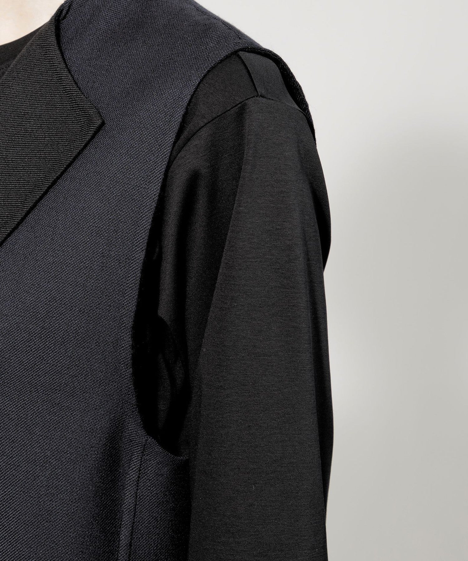 2321-M5E0943428__N,28,