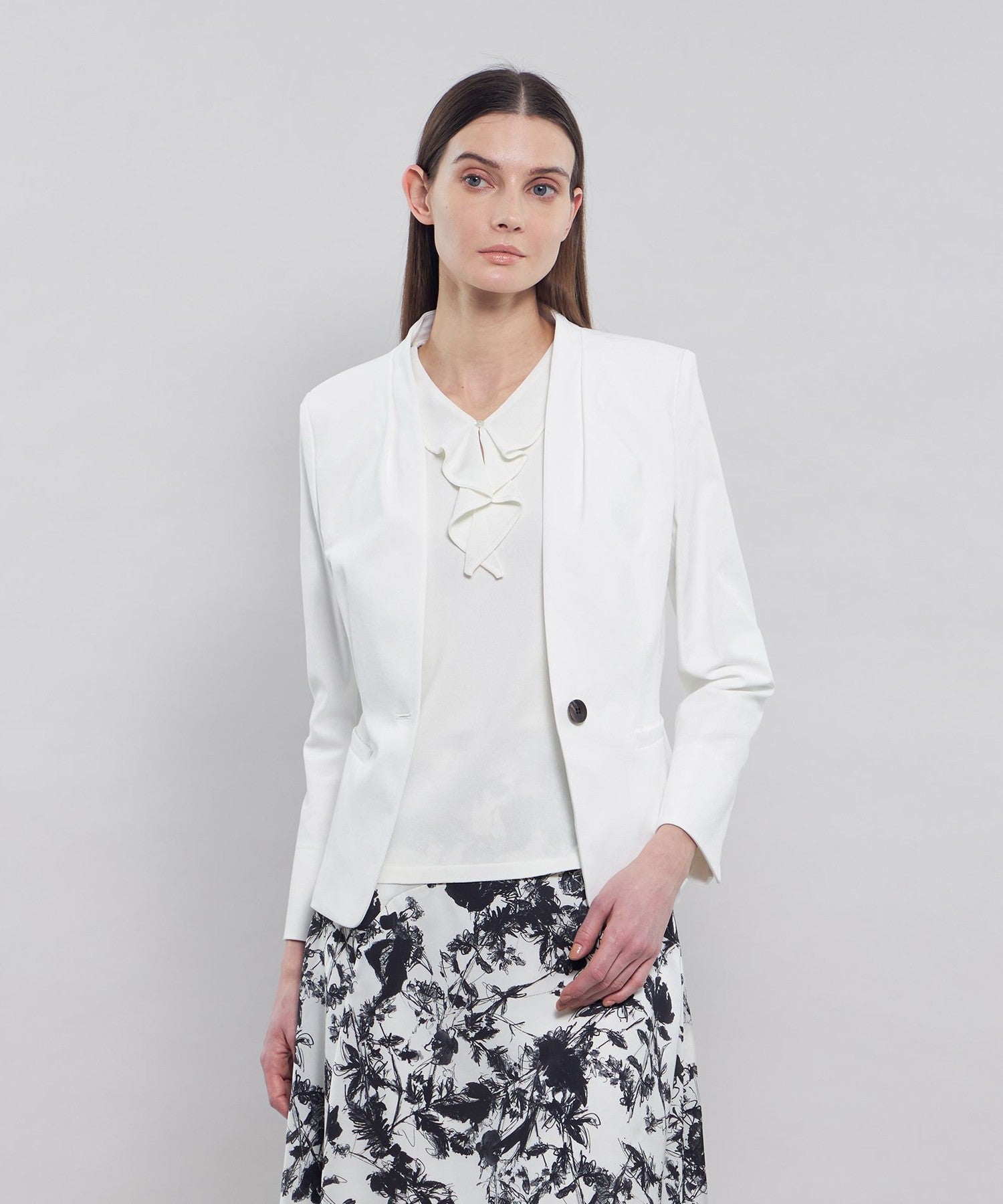 2321-M5E1853601__,01,モデル身長173cm 着用サイズ：40