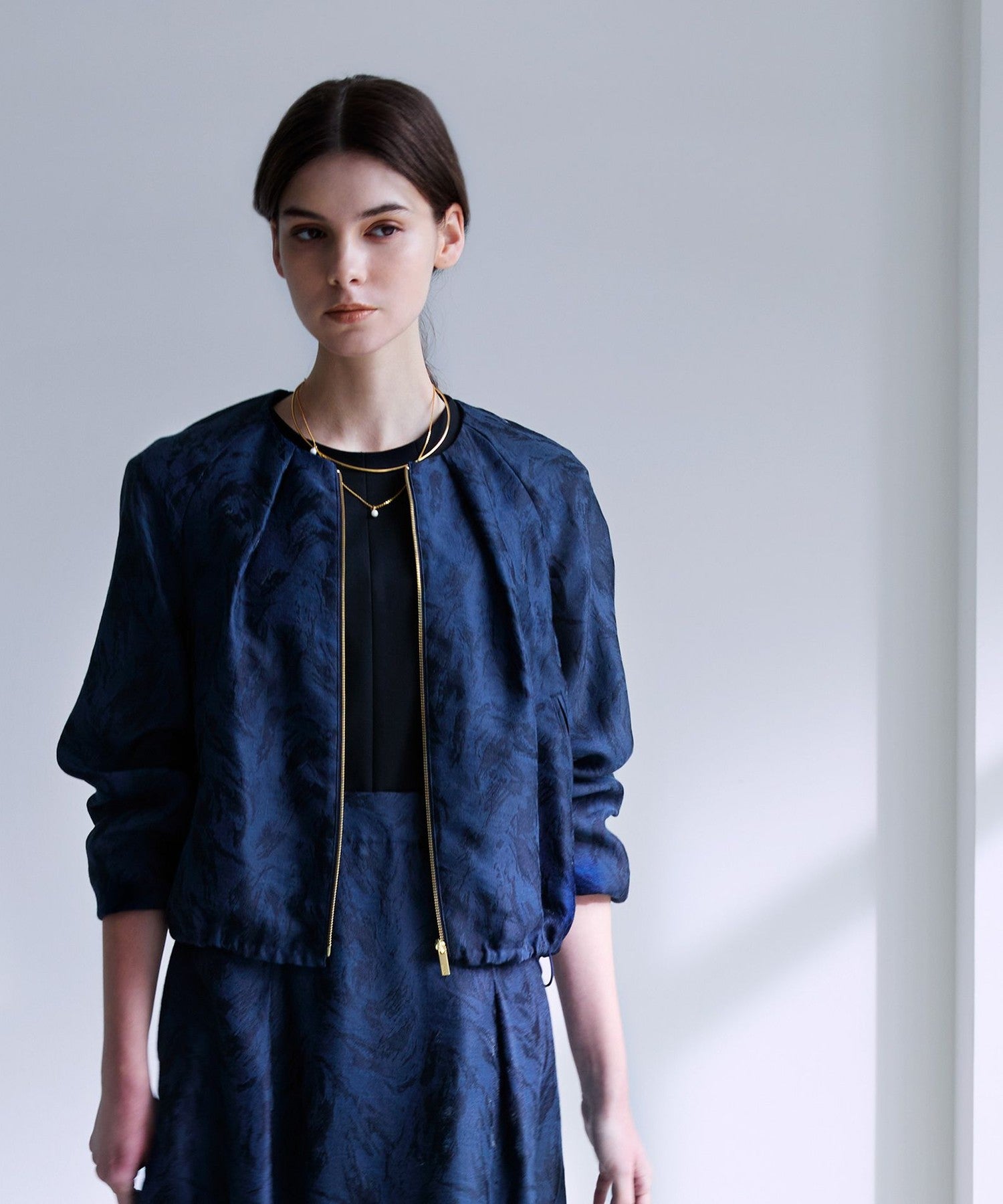 2321-M5E2655428__,28,