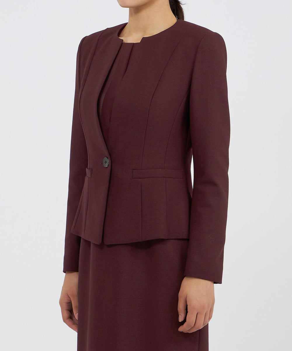 美品☆エポカ　スカートスーツ　セットアップ　ノーカラージャケット　40　カーキ EPOCA（スーツ）のフリマアイテム一覧