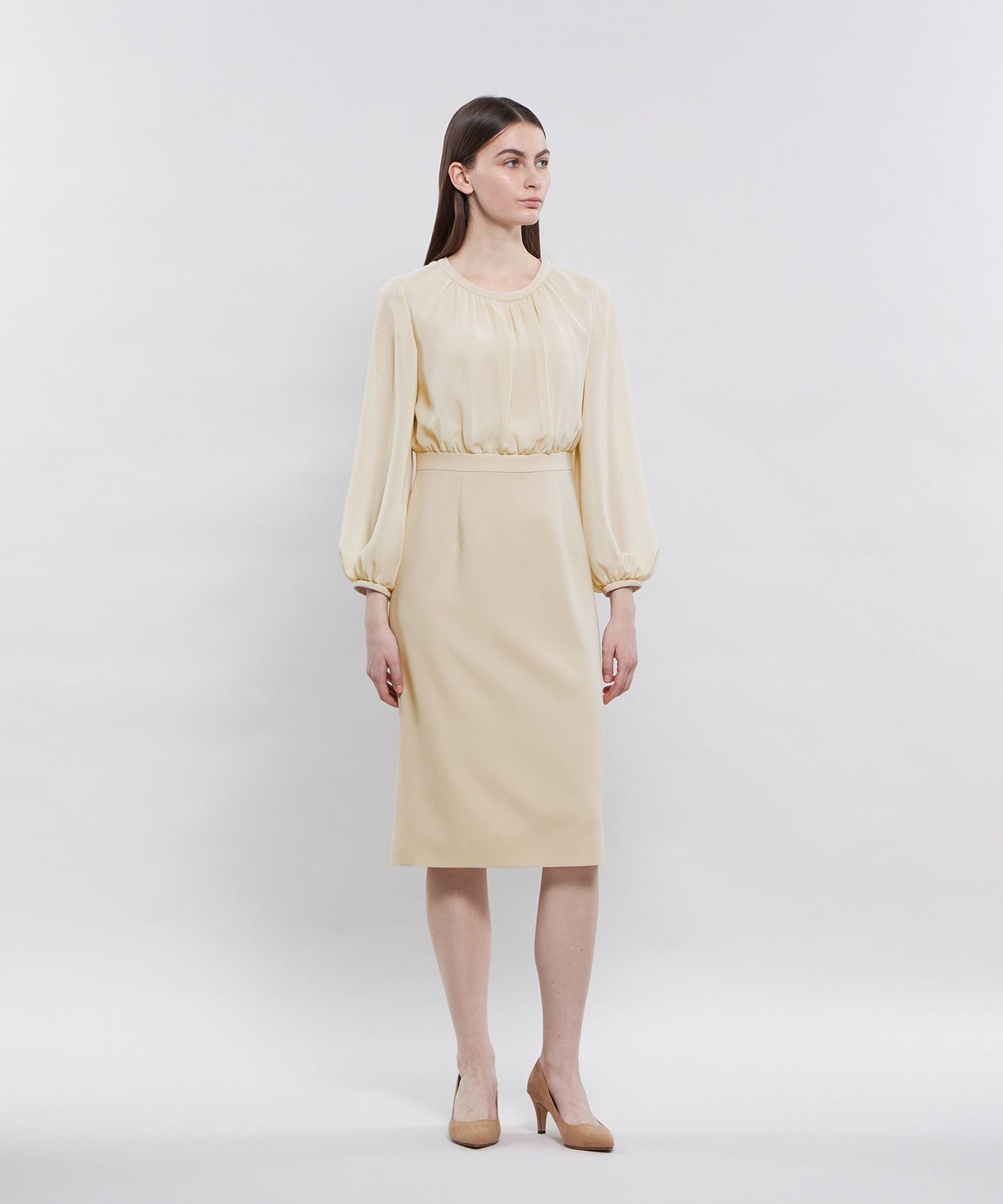 2321-M5J1250740__L,40,