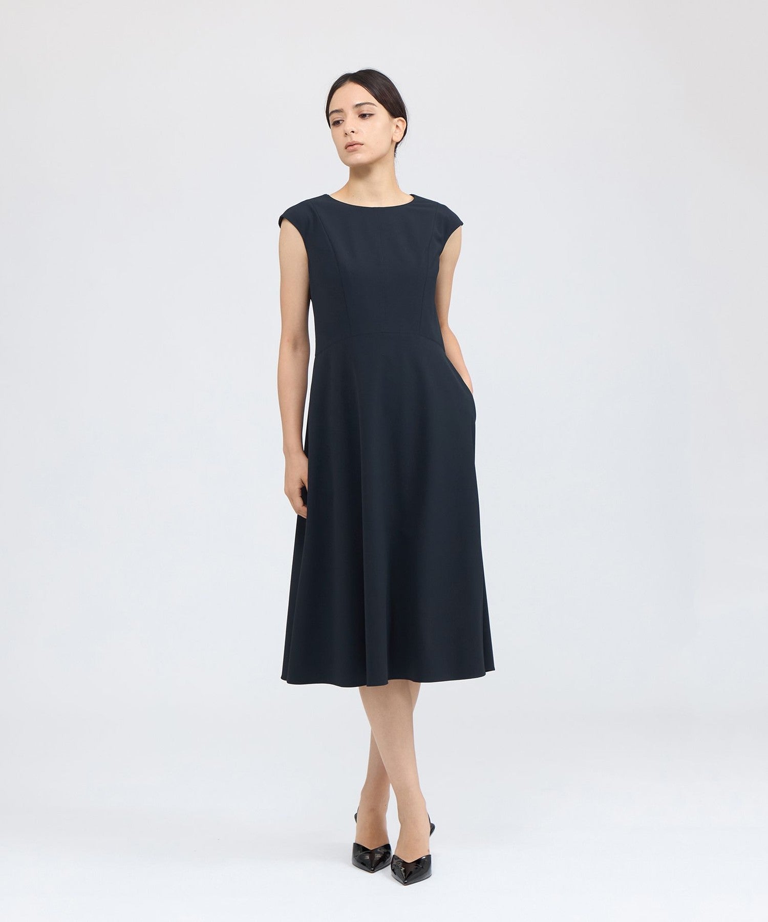 2321-M5J3058902__J,02,