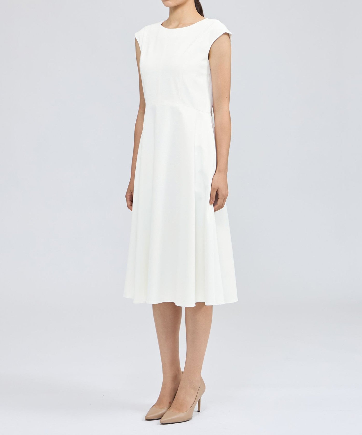 2321-M5J3058902__M,02,