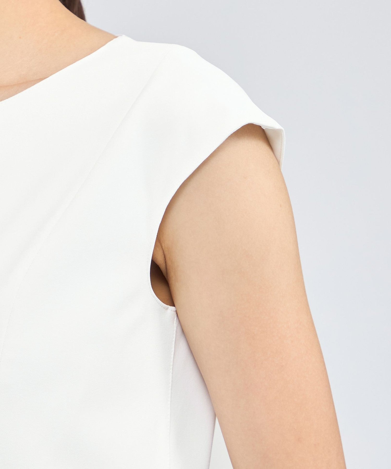 2321-M5J3058902__O,02,