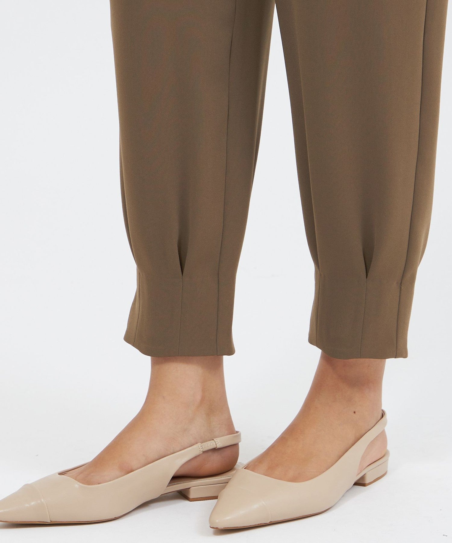 2321-M5J3862853__Q,53,