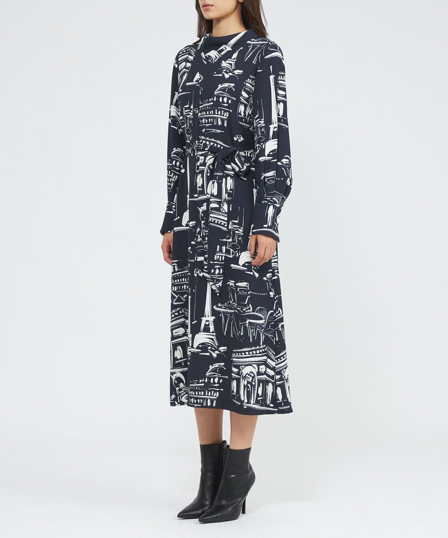 2321-M5J4866528__L,28,