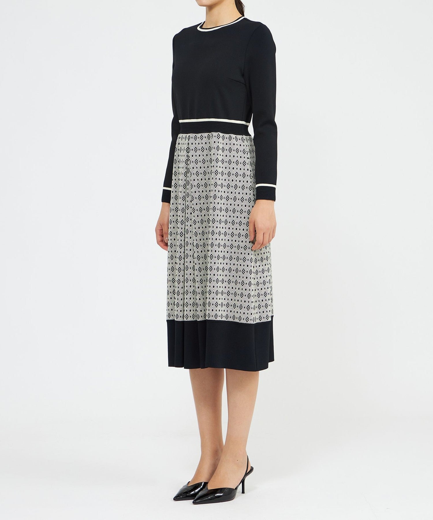 2321-M5J5067809__L,09,